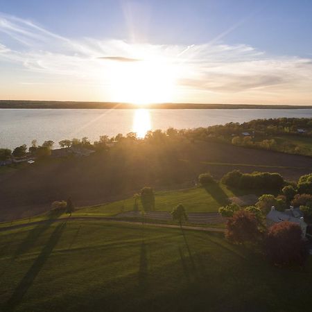 Yale Manor B&B & Yurt Glamping Exterior foto